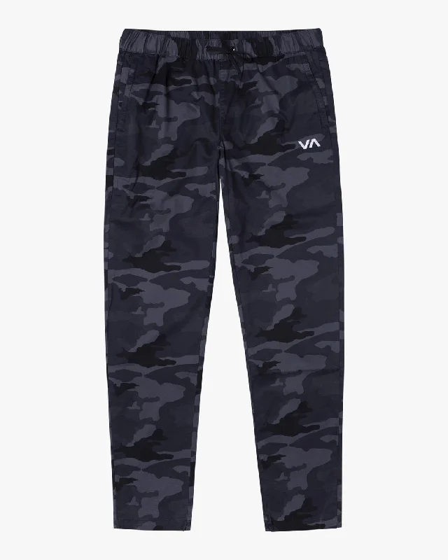 Custom Pants for City Walks-Spectrum Track Pant Iii - Camo