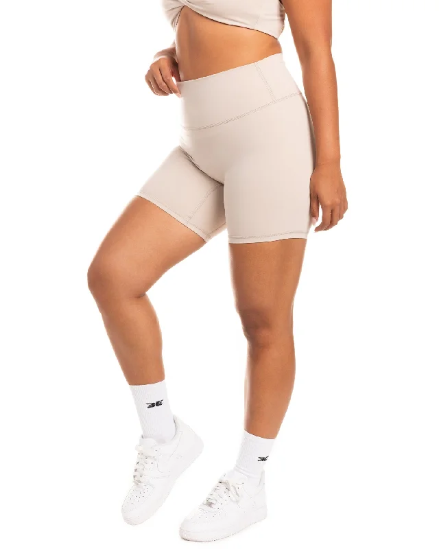 Shorts for Travel Comfort-Aura SF Shorts - Oat Latte