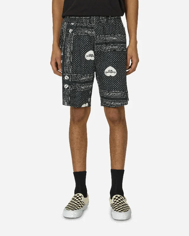 Shorts for Comfortable Game Day Wear-Heart Bandana Shorts Black