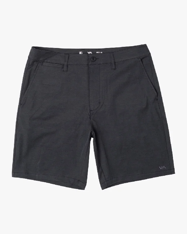 Shorts for Comfortable Walking Wear-Back In 19" Hybrid Shorts - Black