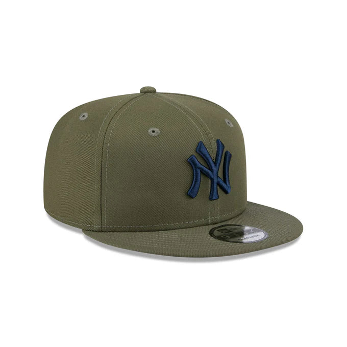 Custom Hats with Sports Team Logos-New Era New York Yankees 9FIFTY Snapback Hat- Olive Green