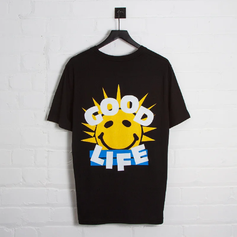 T-Shirt for Group Photoshoots-Sun Good Life Back Print - Tshirt - Black